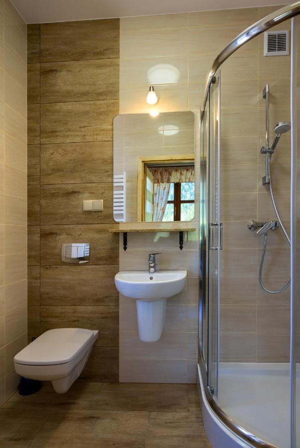 Bed and Breakfast Schronisko Pttk Trzy Korony Sromowce Niżne Esterno foto