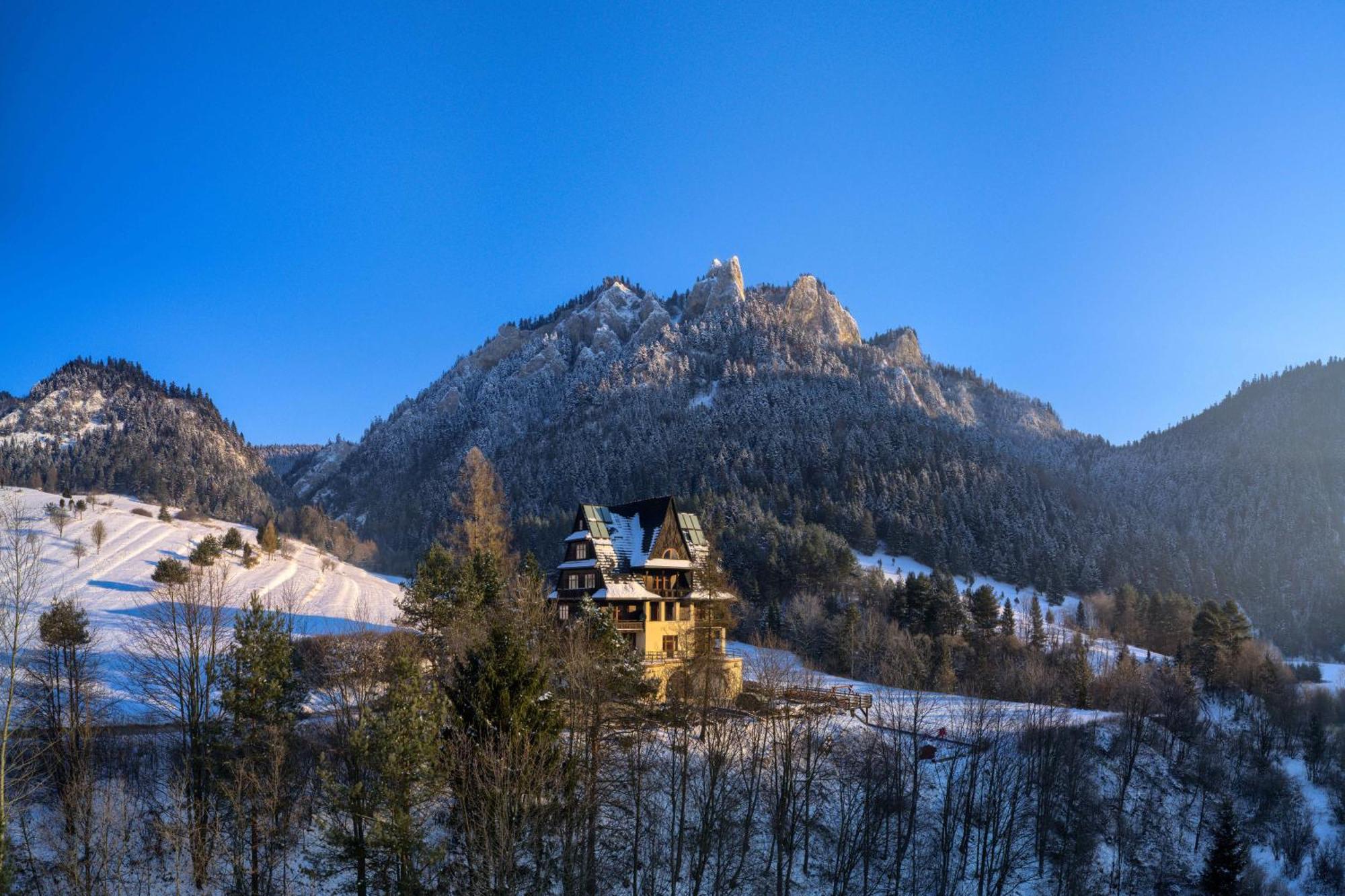 Bed and Breakfast Schronisko Pttk Trzy Korony Sromowce Niżne Esterno foto