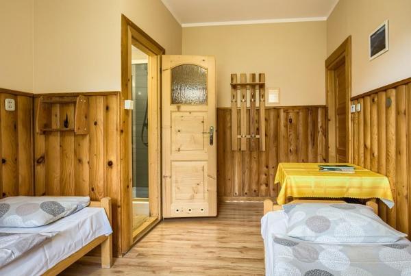 Bed and Breakfast Schronisko Pttk Trzy Korony Sromowce Niżne Esterno foto